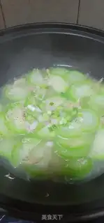 Make Shrimp-covered melon soup step 8