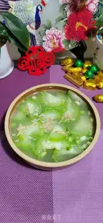 Make Shrimp-covered melon soup step 9