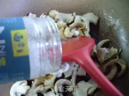 Make Mushroom noodles step 7