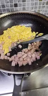 Make Tomato egg fried rice step 3