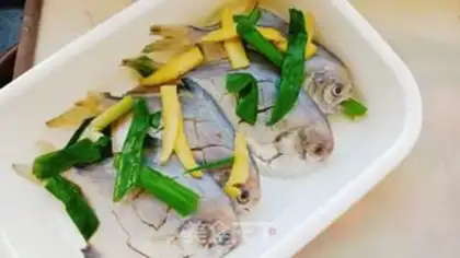 Make Dry-fried mackerel step 7