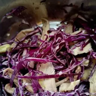 Make Chicken leg with purple kale step 8