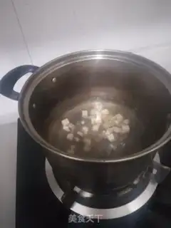 Make The egg bouquet soup step 0