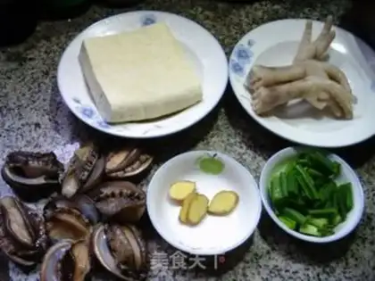 Make Chicken claw abalone tofu step 0