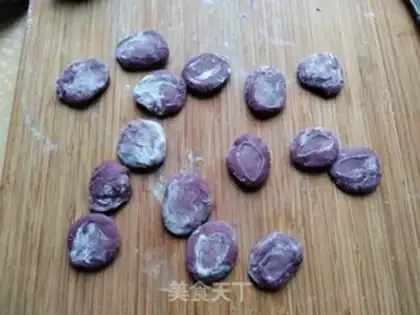 Make Smoky roses step 8