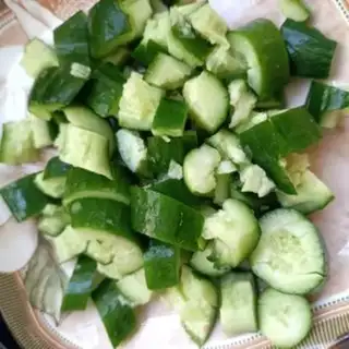 Make Dutch cucumber step 1
