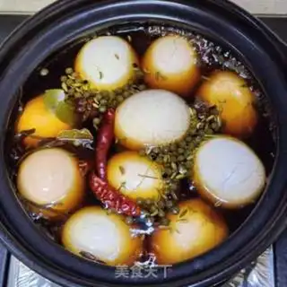 Make Five spicy tea eggs step 6