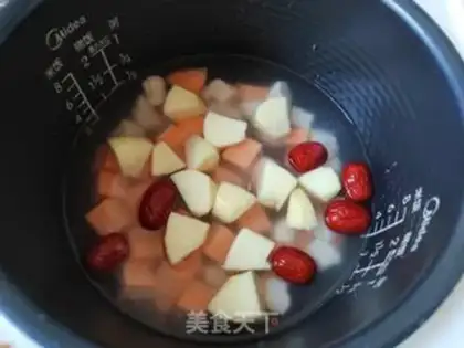 Make The sweet potato apple soup step 3
