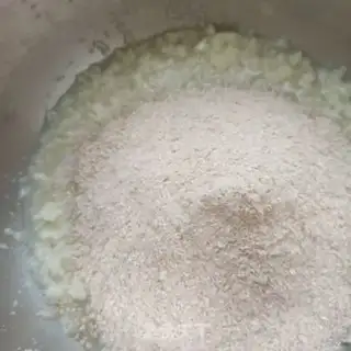 Make Red bean oatmeal step 2