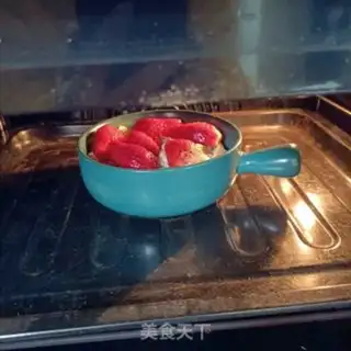 Make Strawberry pudding toast step 8