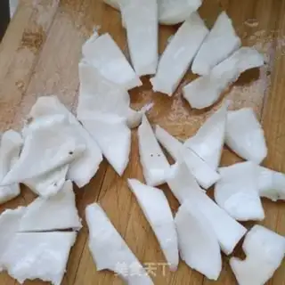 Make Coconut chicken soup step 4