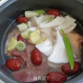 Make Coconut chicken soup step 5