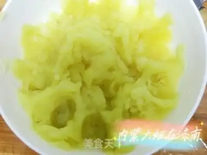 Make Medium mashed potatoes step 4
