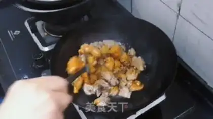 Make Chicken piece of potato noodles step 2