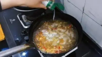 Make Chicken piece of potato noodles step 4