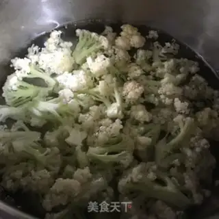 Make Flower salad step 2