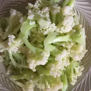 Make Flower salad step 4