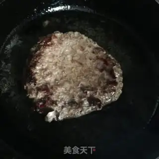 Make Beef cake and salad step 4