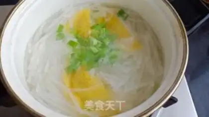 Make Egg dumpling soup step 4