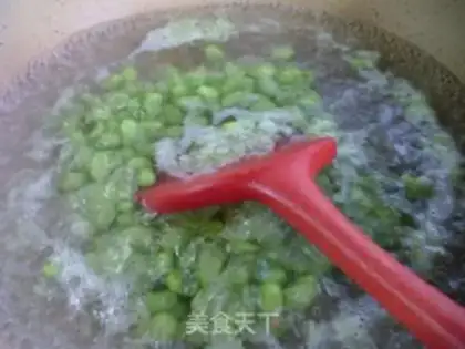 Make The pickles are white and fried beans step 5