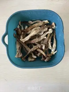 Make The deer mushrooms and the meat step 2