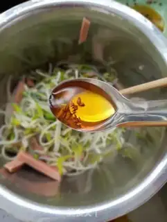 Make Lunch with green bean buds step 10