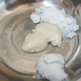 Make Old-fashioned brillipop honey cake step 1