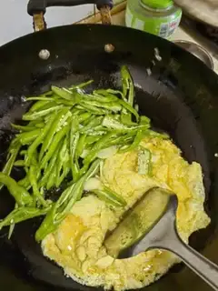 Make Pumpkin step 5