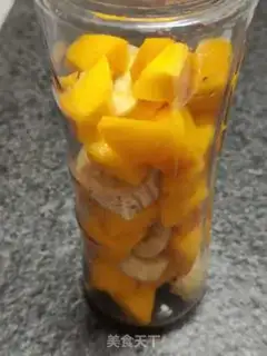 Make Mango banana shake step 2