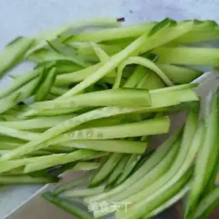 Make The cucumber pigeon
