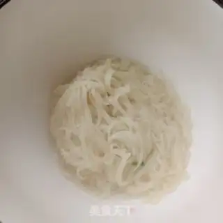 Make Peas chicken noodles step 4