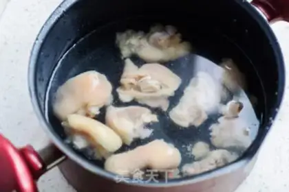 Make Roasted pig hands step 3