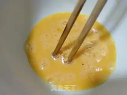 Make Eggs from the fragrance stand step 3