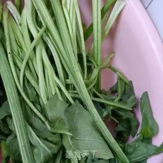 Make Shrimp fried spinach poles step 0