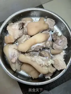 Make Ink fish and pig feet step 3