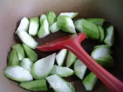 Make Shrimp clams, elastic silk melon soup step 3