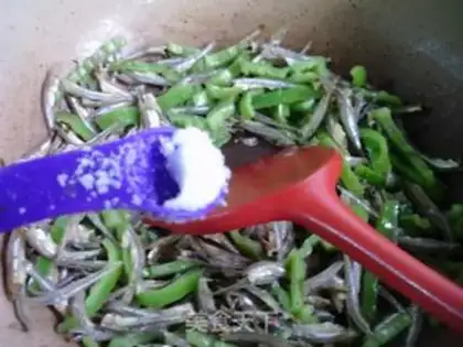 Make Pepper fried fish step 4