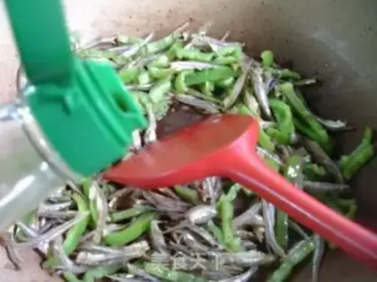 Make Pepper fried fish step 5