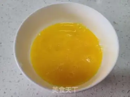 Make Eggs and veggies step 1