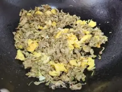 Make Eggs and veggies step 2