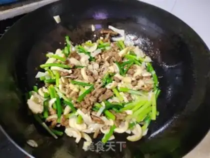 Make Scrambled beef step 6