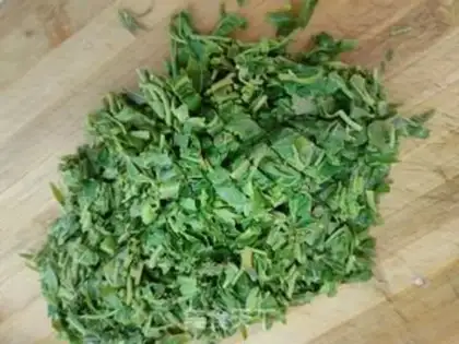 Make Eggs love sprouts step 4