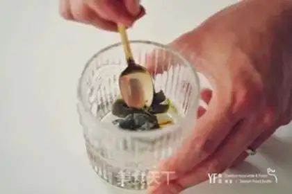 Make Cream of eggs and cows step 3