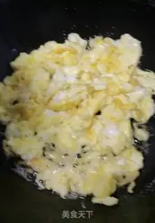 Make Fried eggs with moss step 3