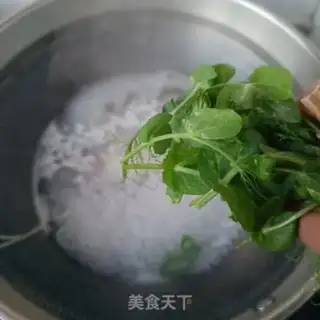 Make Peas with hot cucumber noodles step 12