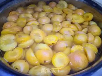 Make Apricot cans step 11