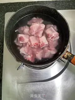Make Plum ribs step 1