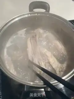 Make Scorch lamb soup step 1