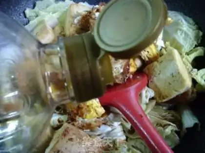Make Tofu with fried eggs and dolls step 9
