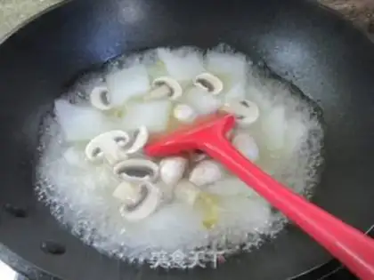 Make Winter veggie soup step 2